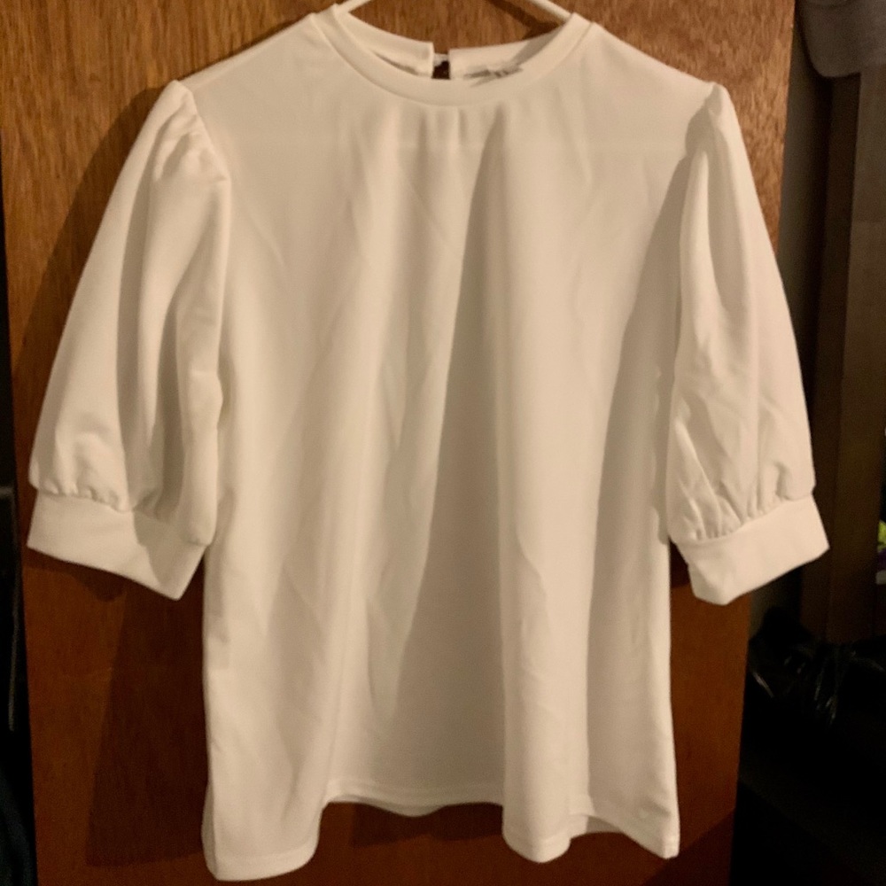 Size XL White Puff Sleeve Blouse